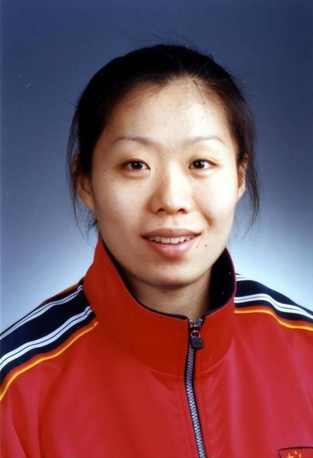 kaiyun-中国女排最经典一扣非郎平朱婷制造！黄金一代奥运奇兵变副厅高官|张越红|葛勇|排球|雅典奥运会|沈阳_新浪体育_新浪新闻